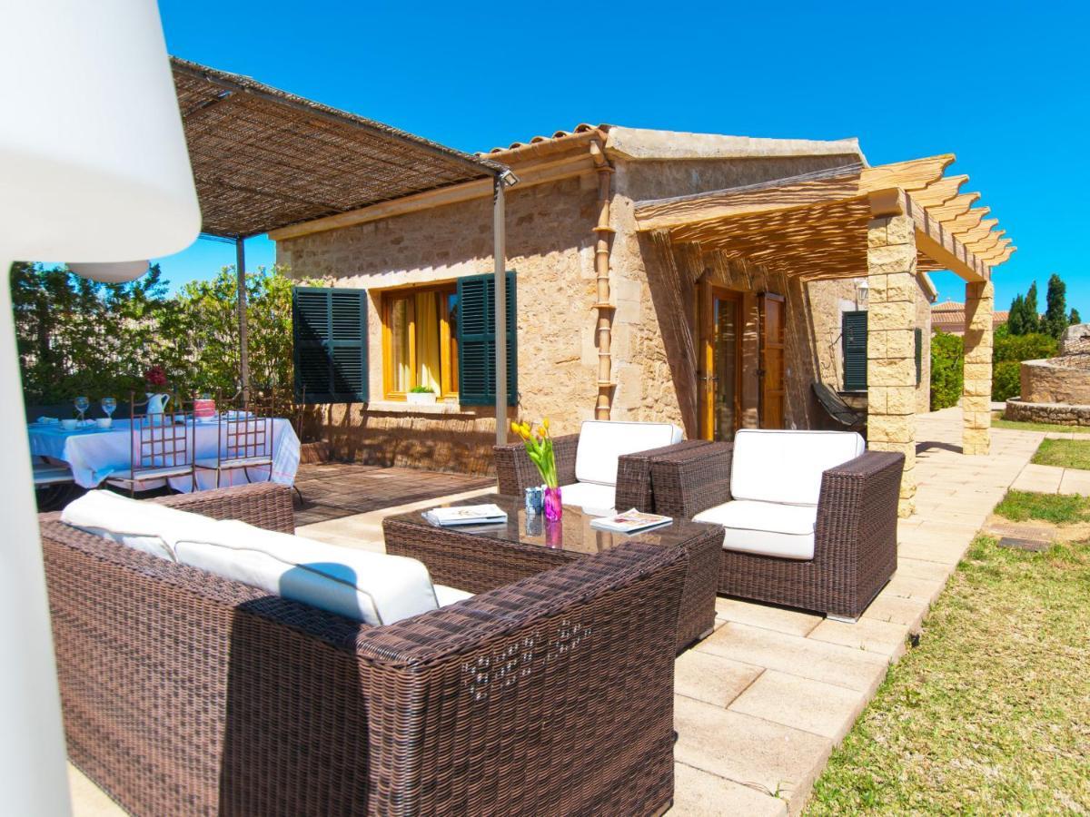 Villa Barcares Petit, piscina, jardines junto a playa en Alcudia Exterior foto