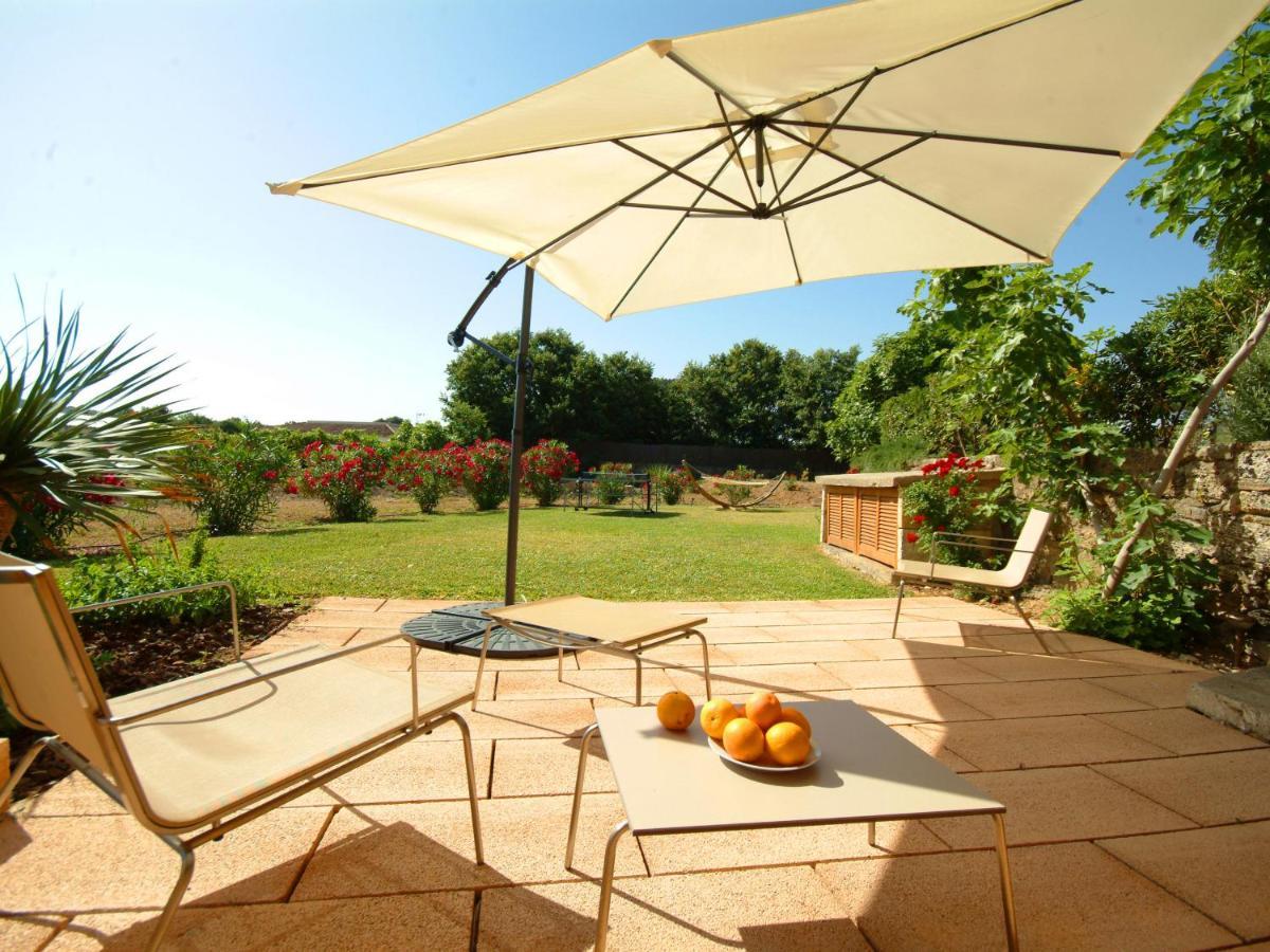 Villa Barcares Petit, piscina, jardines junto a playa en Alcudia Exterior foto